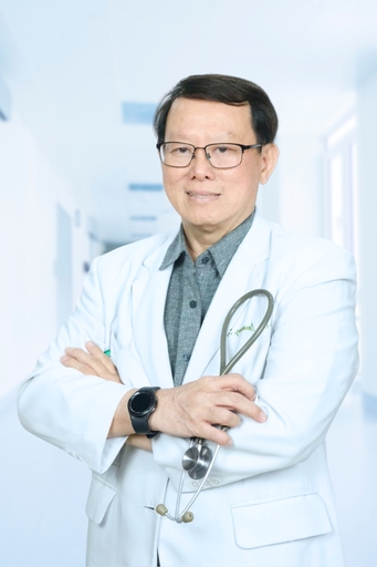 dr. Candy Lauwrenz, Sp.N